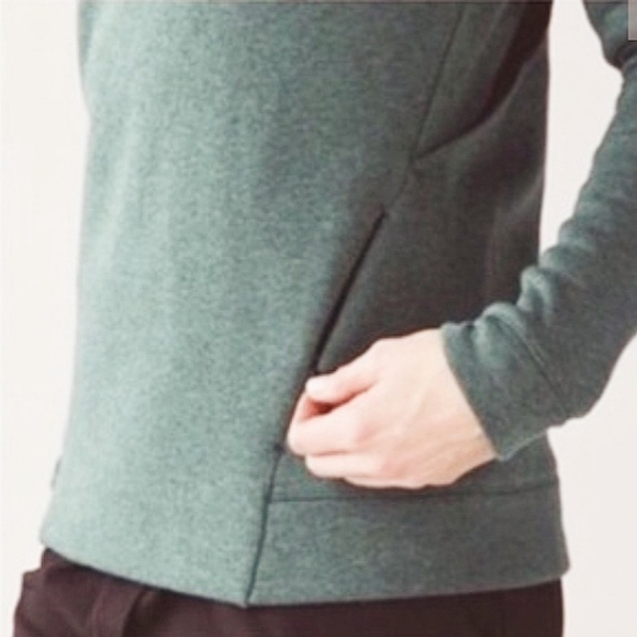 Lululemon Athletica Cut-Out Back Sweatshirt - Picture 5 of 9